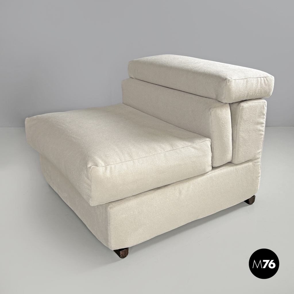 Italian modern modular white sofa Erasmo by Afra and Tobia Scarpa for B&B, 1970s
