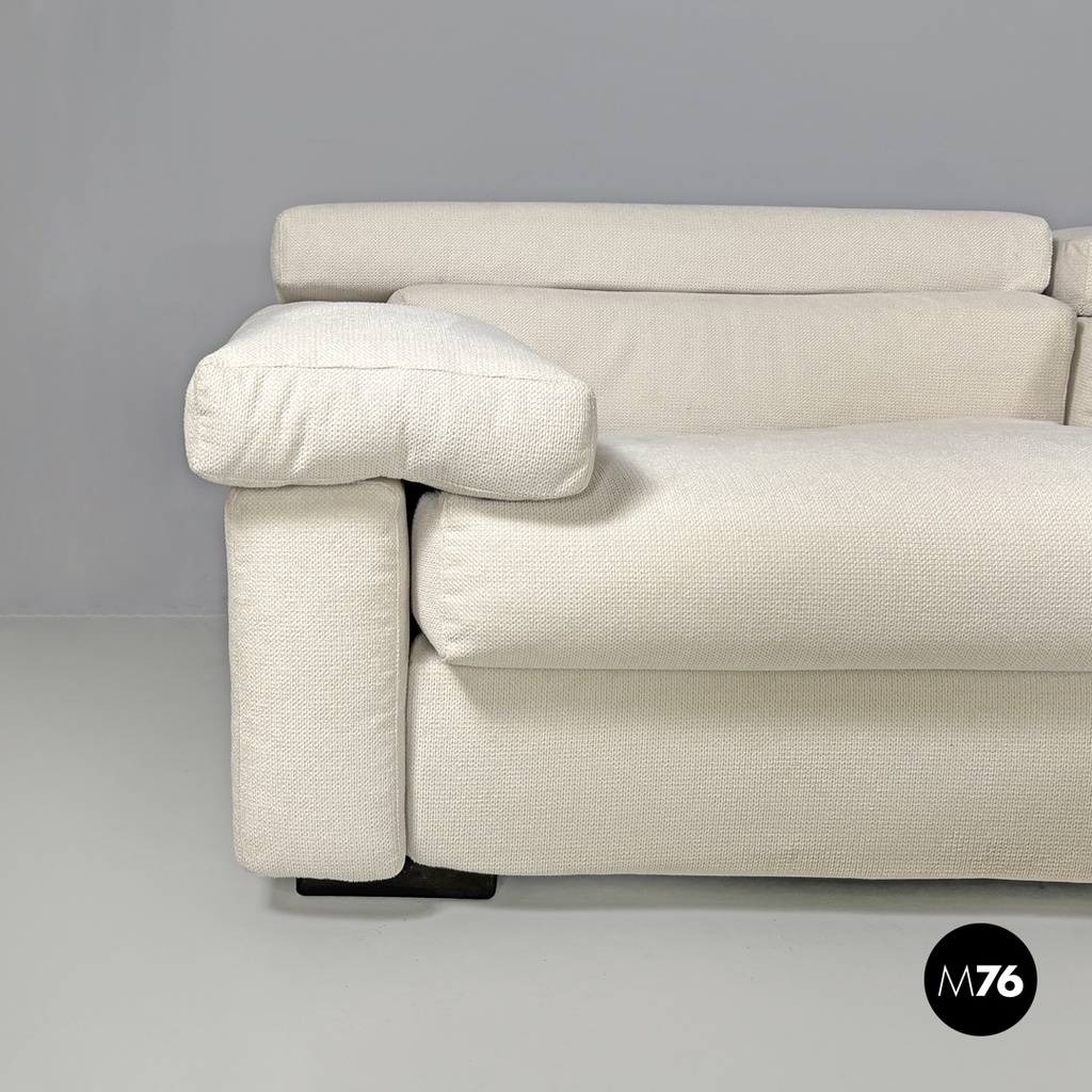 Italian modern modular white sofa Erasmo by Afra and Tobia Scarpa for B&B, 1970s