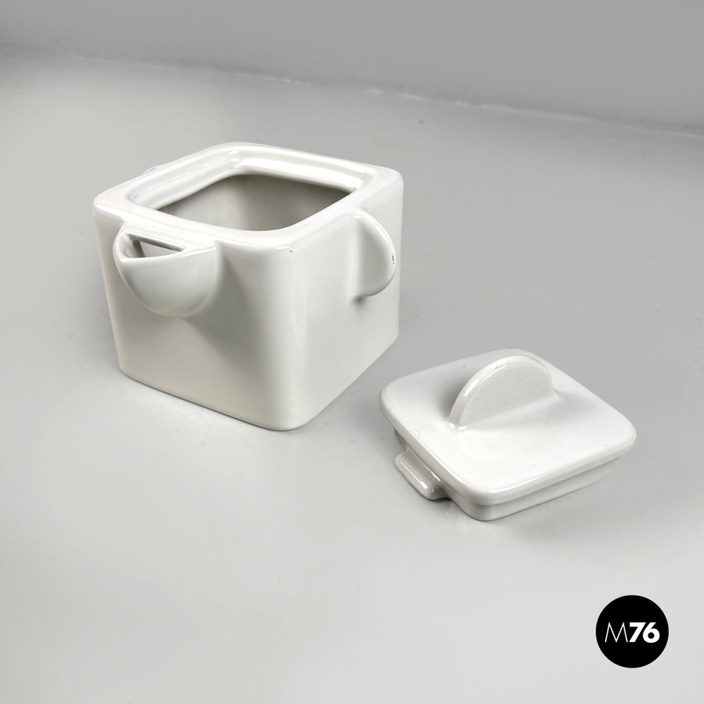 Italian modern white ceramic teapot Angelo Mangiarotti Fratelli Brambilla, 1970s