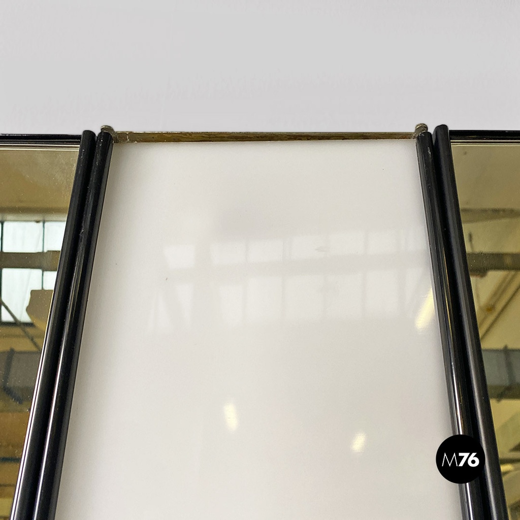 Italian modular Gronda wall mirrors and lamp, Luciano Bertoncini for Elco, 1970s