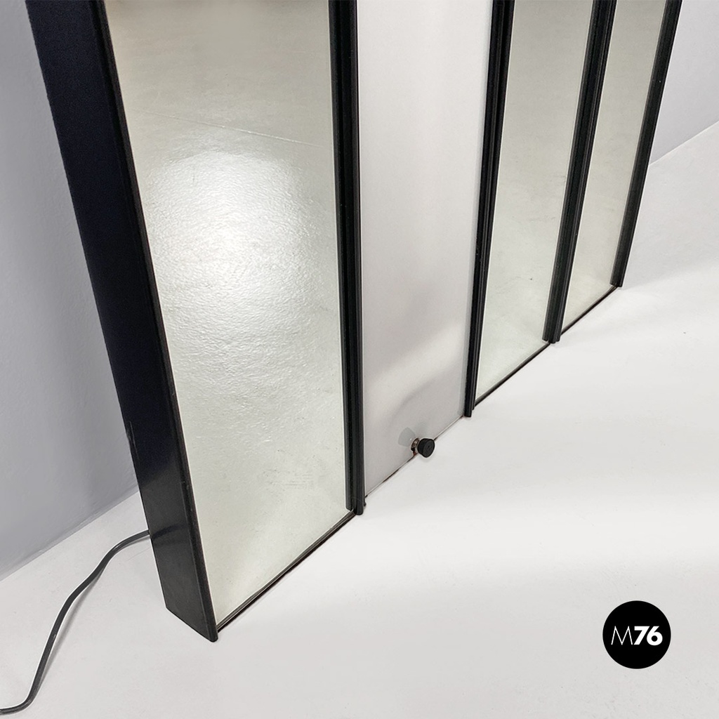 Italian modular Gronda wall mirrors and lamp, Luciano Bertoncini for Elco, 1970s