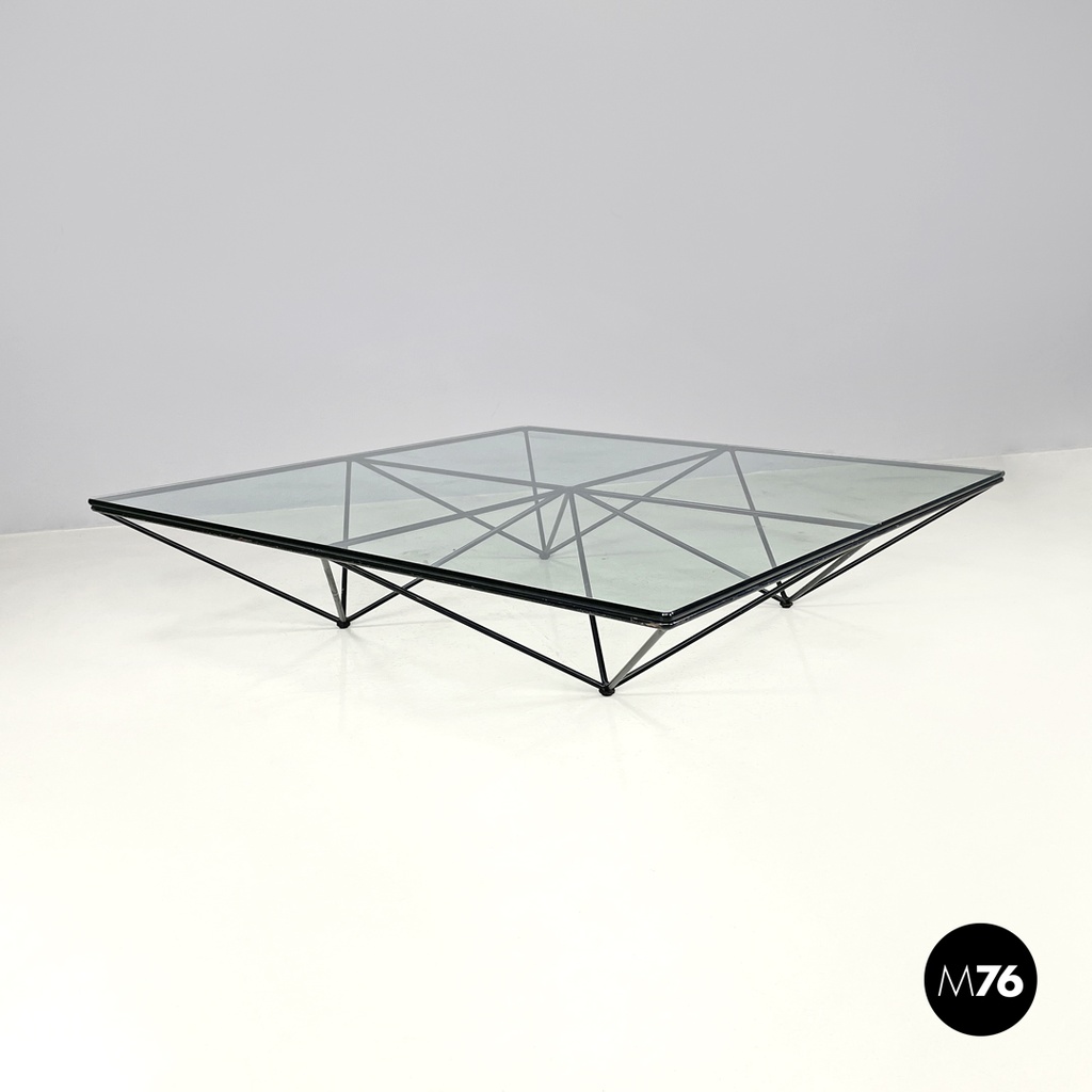 Italian modern black coffee table Alanda by Paolo Piva for B&B Italia, 1980s