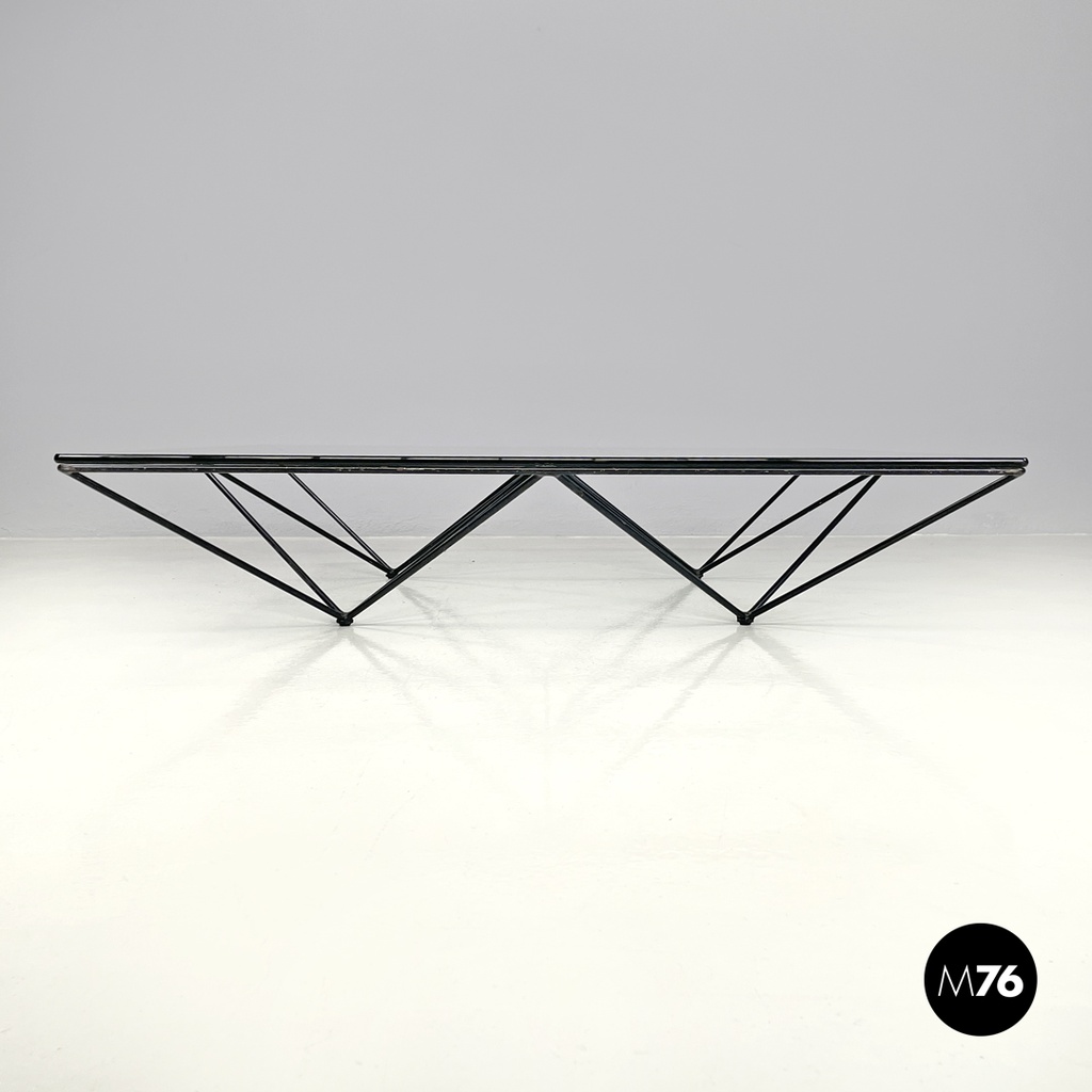 Italian modern black coffee table Alanda by Paolo Piva for B&B Italia, 1980s