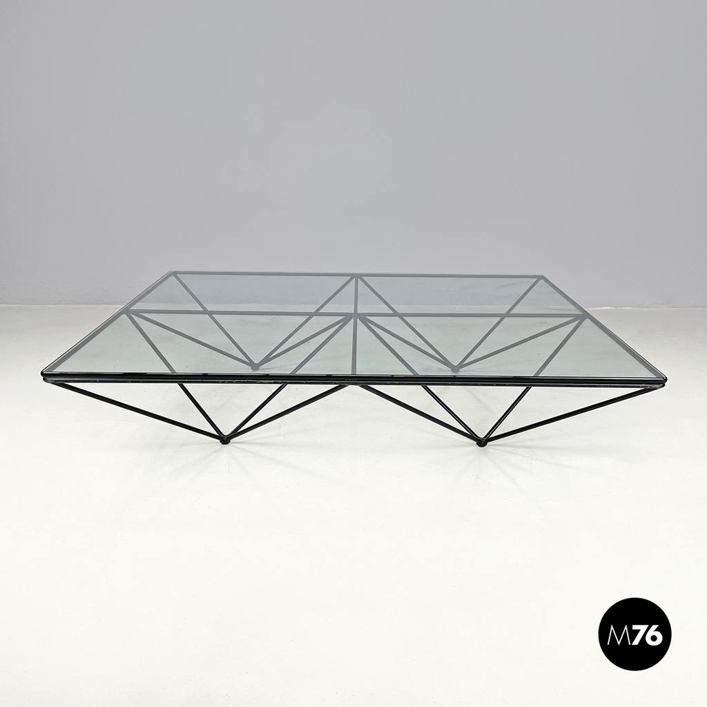 Italian modern black coffee table Alanda by Paolo Piva for B&B Italia, 1980s