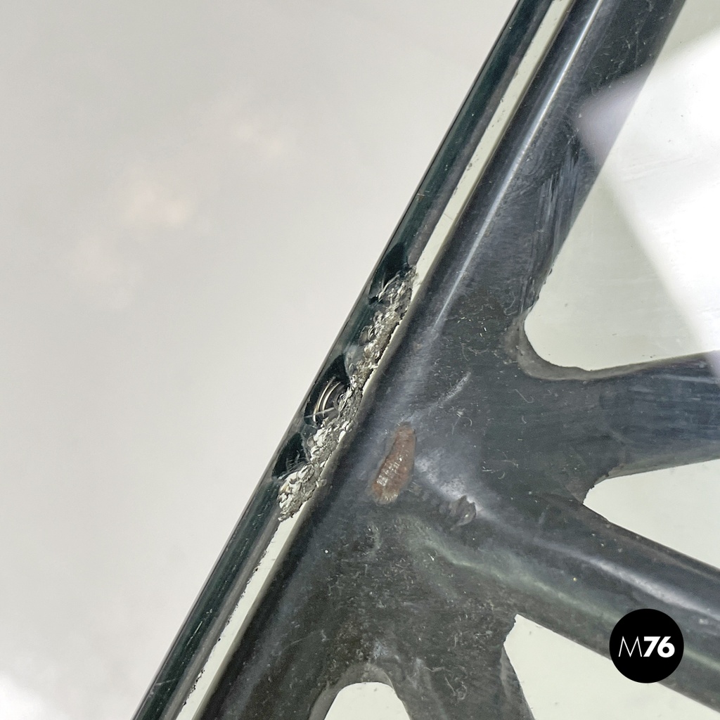 Italian modern black coffee table Alanda by Paolo Piva for B&B Italia, 1980s