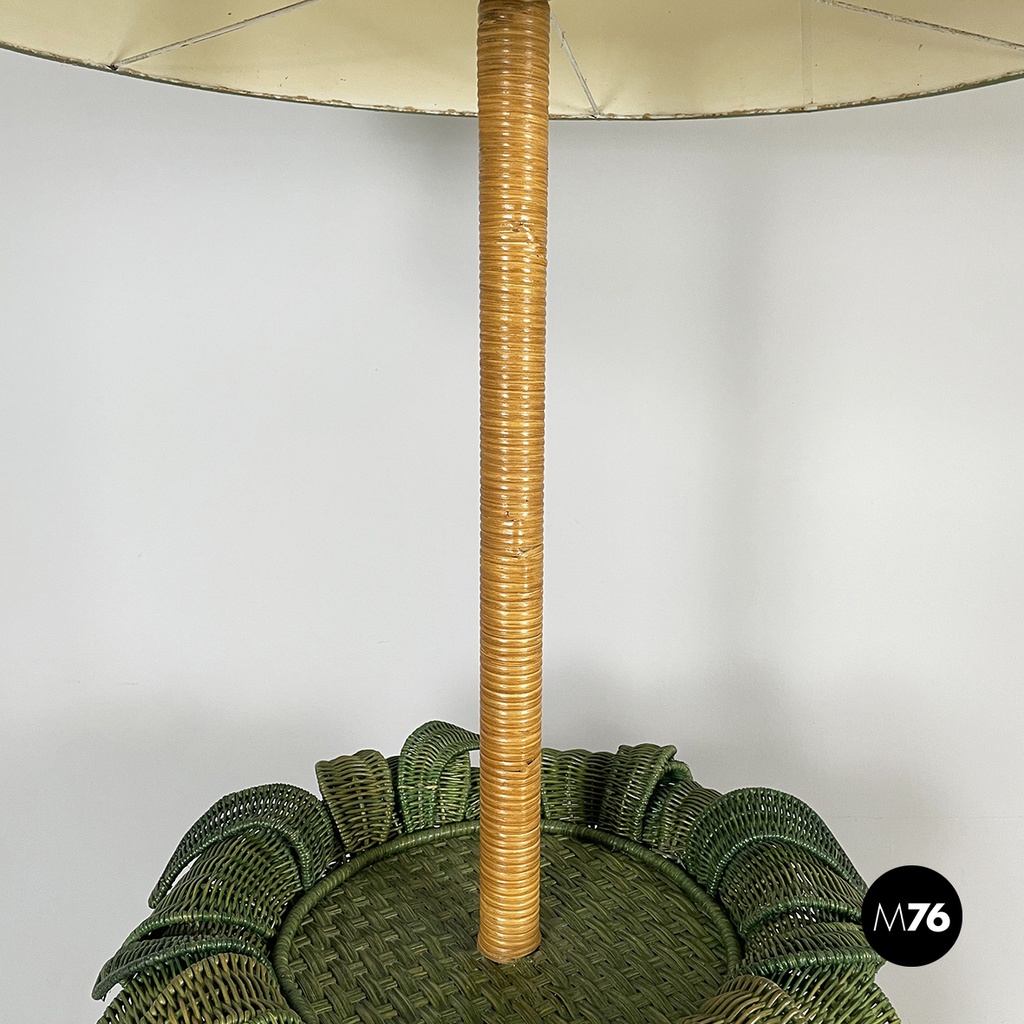 Italian modern Pineapple shape floor lamp in wicker, 1970s