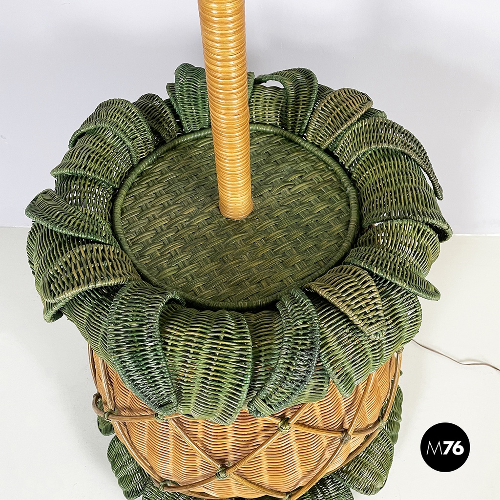 Italian modern Pineapple shape floor lamp in wicker, 1970s