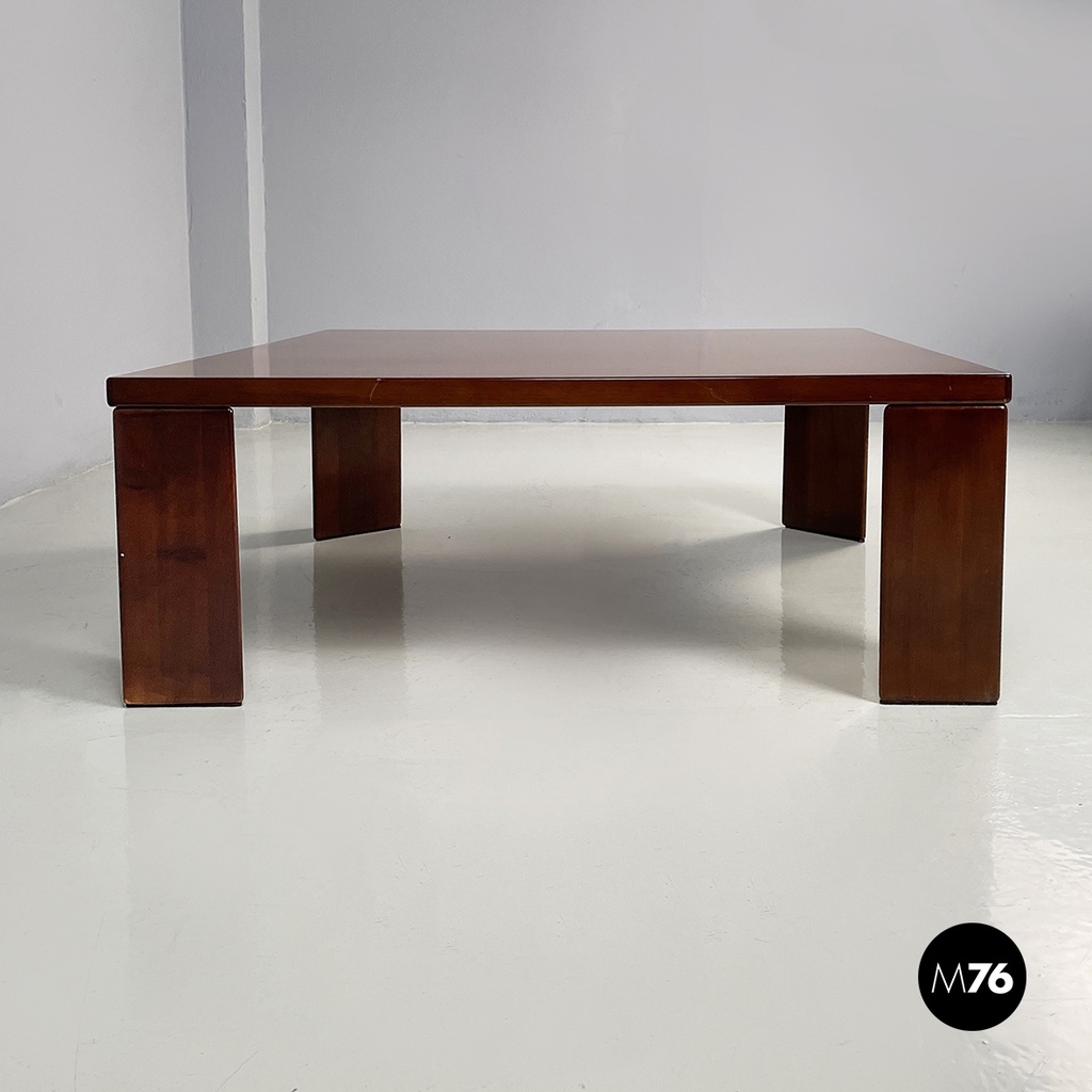 Italian modern Square coffee table in wood, 1970s