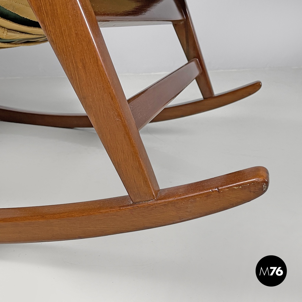 Italian mid-century modern green rocking chair 572 Studio Tecnico Cassina, 1950s
