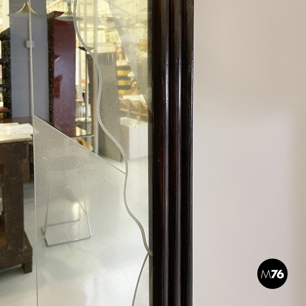 Italian art deco Wall mirror with acidified decorations in grissinato wood 1930s