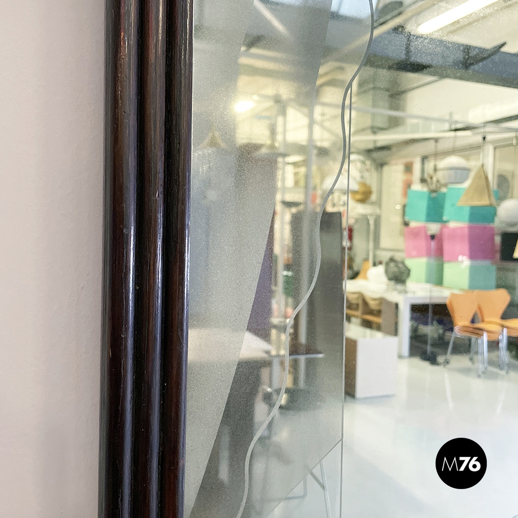 Italian art deco Wall mirror with acidified decorations in grissinato wood 1930s