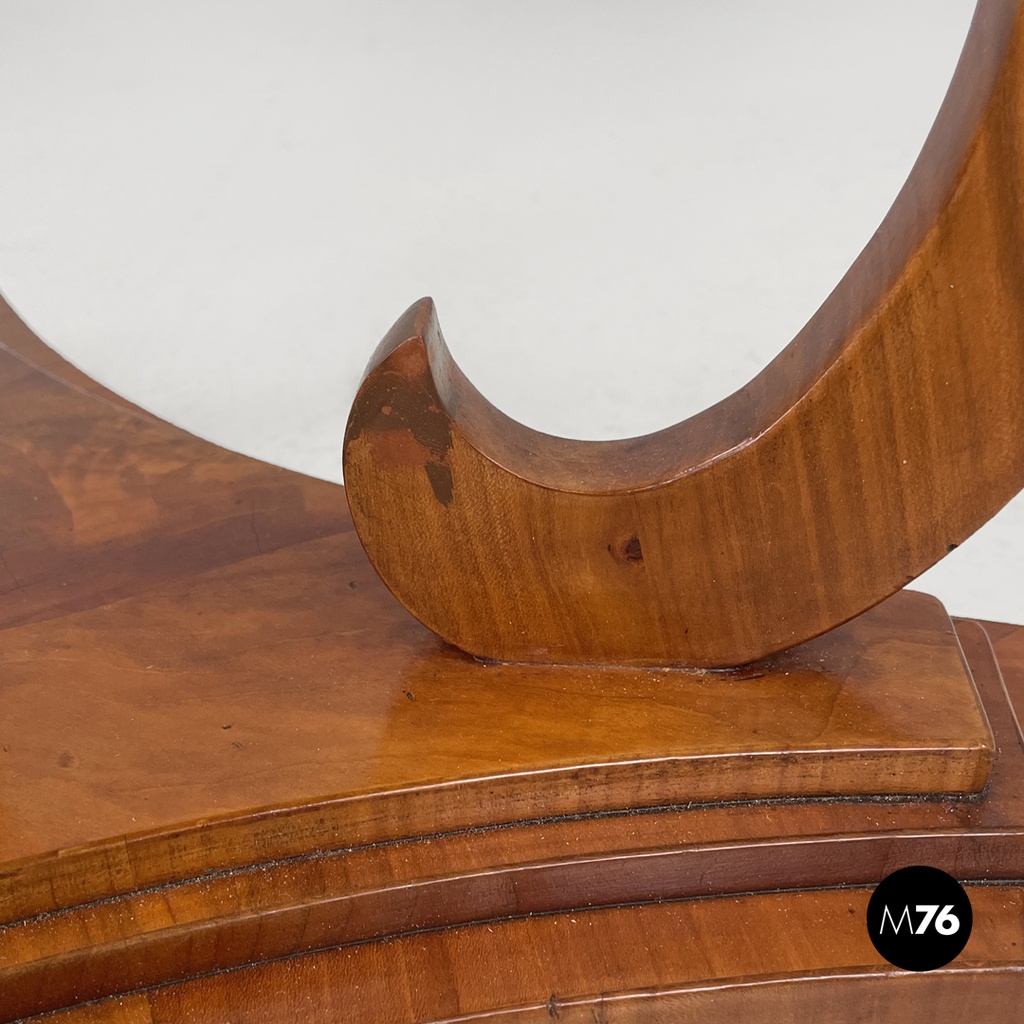 Italian Biedermeier style wooden round pedestals or columns, early 1800s