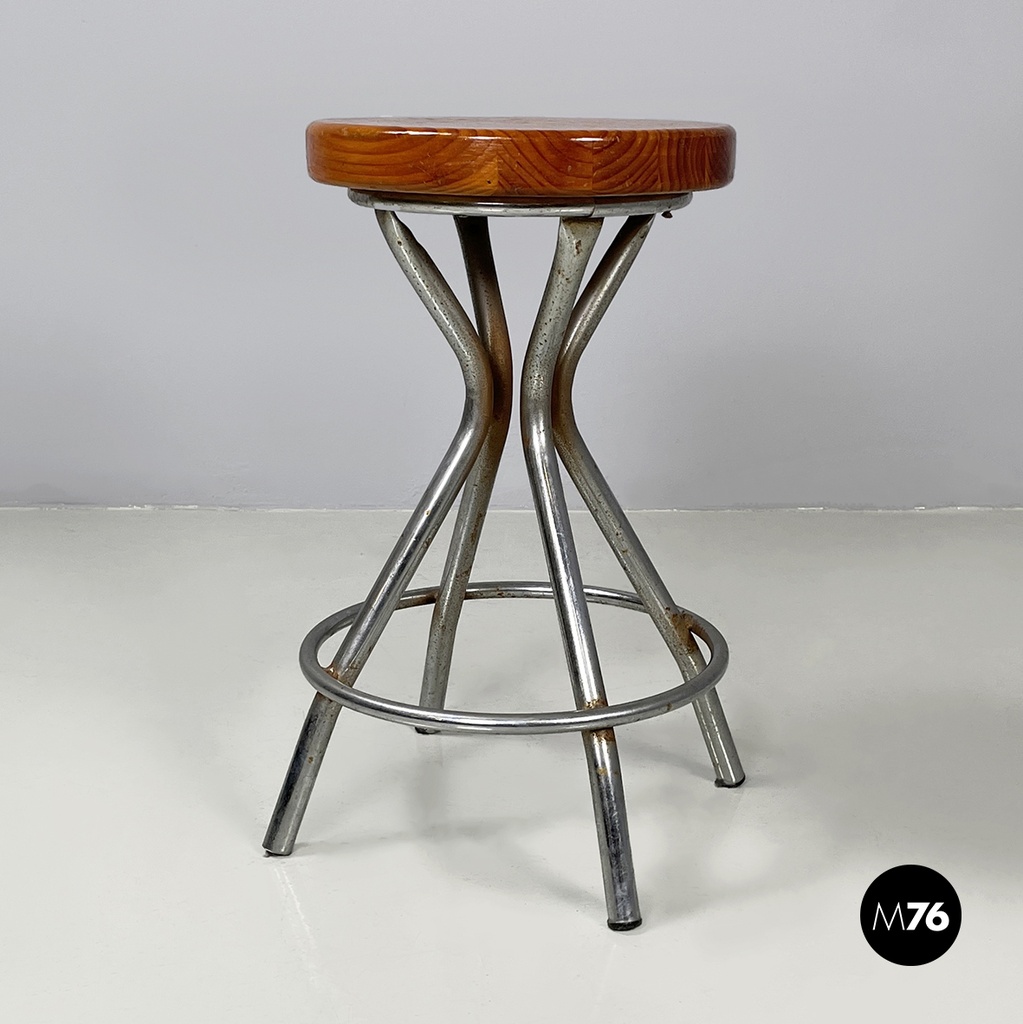 Italian mid-century modern round table stool in metal and wood, 1960s
