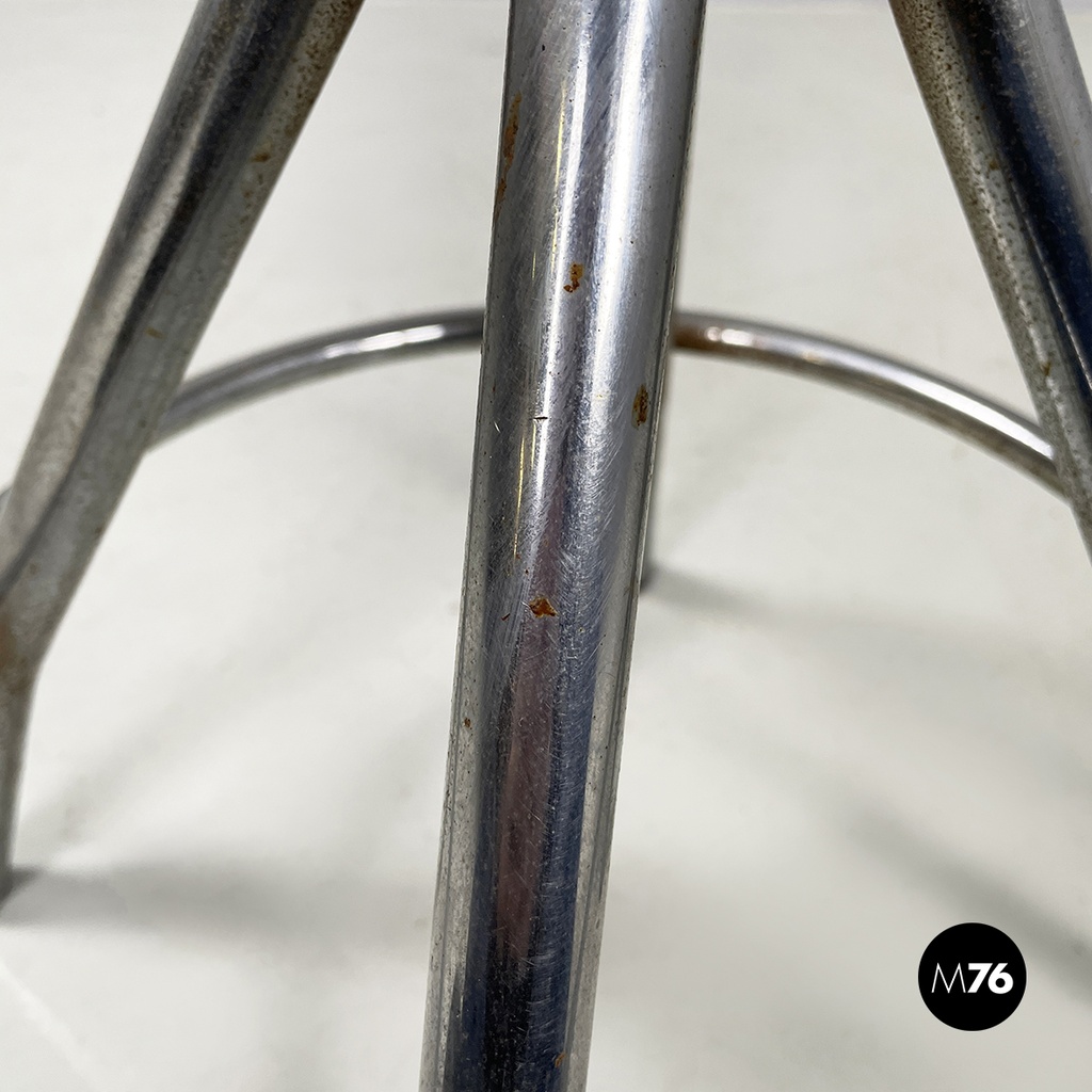 Italian mid-century modern round table stool in metal and wood, 1960s