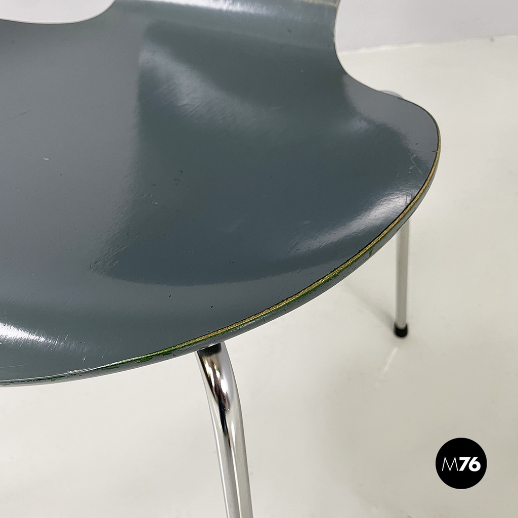 Denmark modern Chair 3107 by Arne Jacobsen for Fritz Hansen, 1980