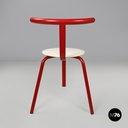 Italian post-modern three legged red and white metal chair with round seat 1980s