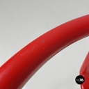 Italian post-modern three legged red and white metal chair with round seat 1980s