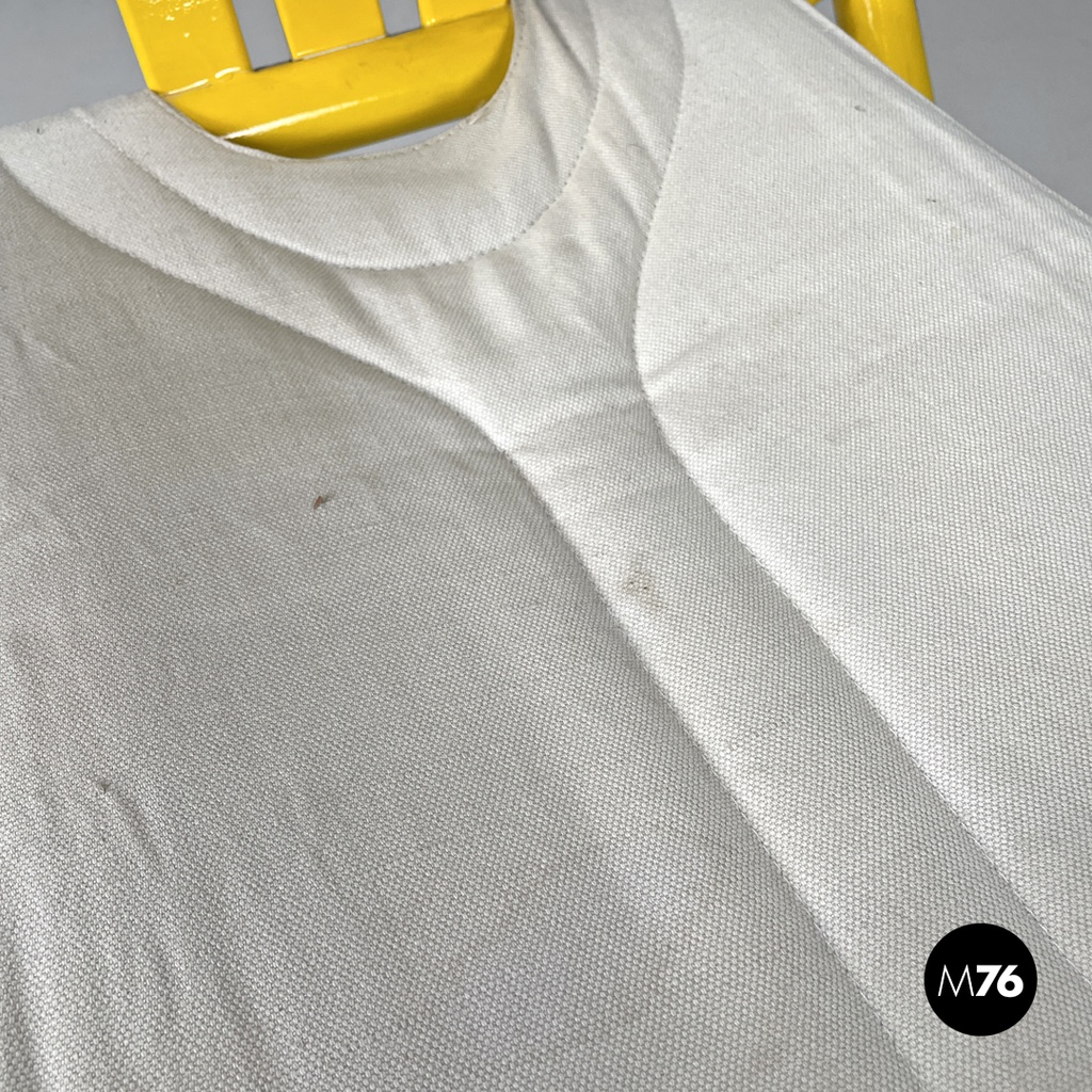 Italian post-modern folding tub chair in yellow wood and beige fabric, 1980s