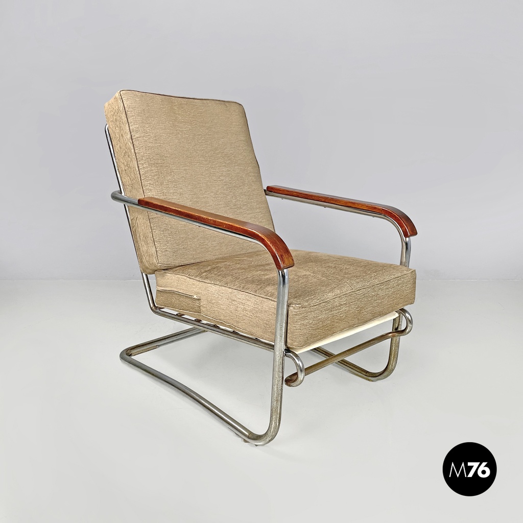 Italian Bauhaus armchair chromed metal structure and light brown fabric, 1940s