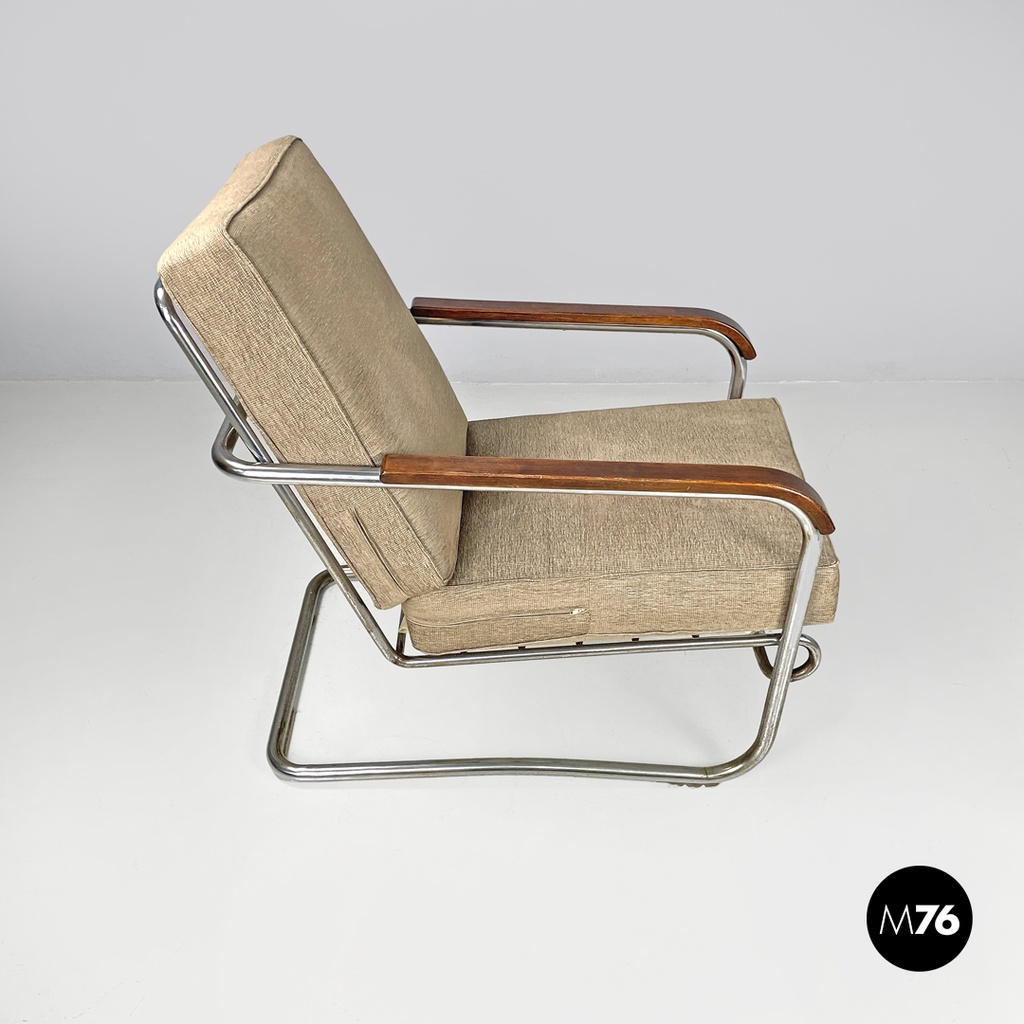 Italian Bauhaus armchair chromed metal structure and light brown fabric, 1940s