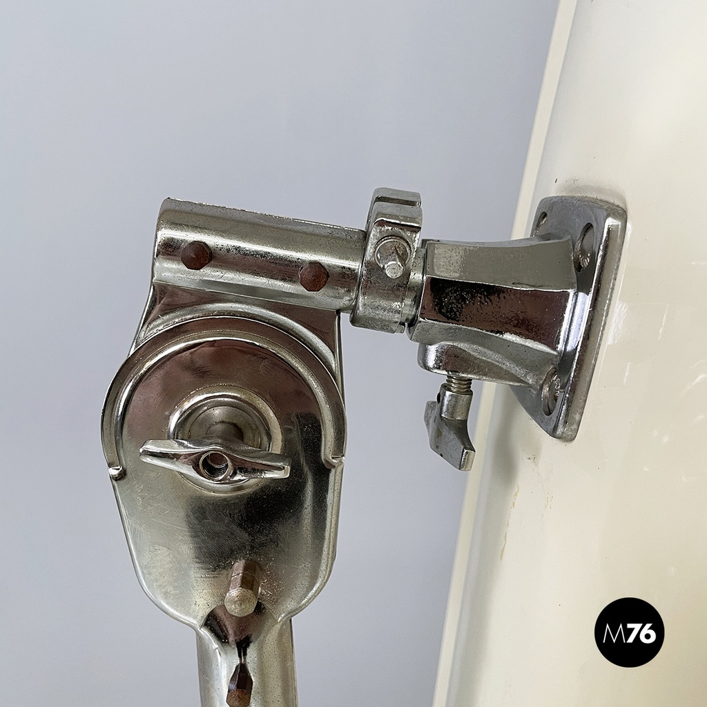 japan space age Adjustable floor mirror by Yasu Sasamoto for Li Qian, 1970s