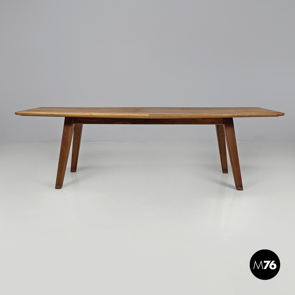 Italian mid-century modern long wooden coffee table with pointed sides, 1960s
