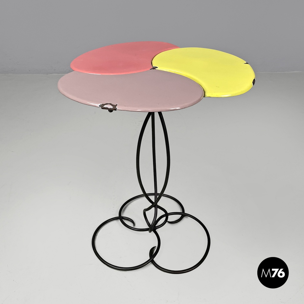 Italian mid-century modern wrought iron coffee table yellow pink enamel, 1950s