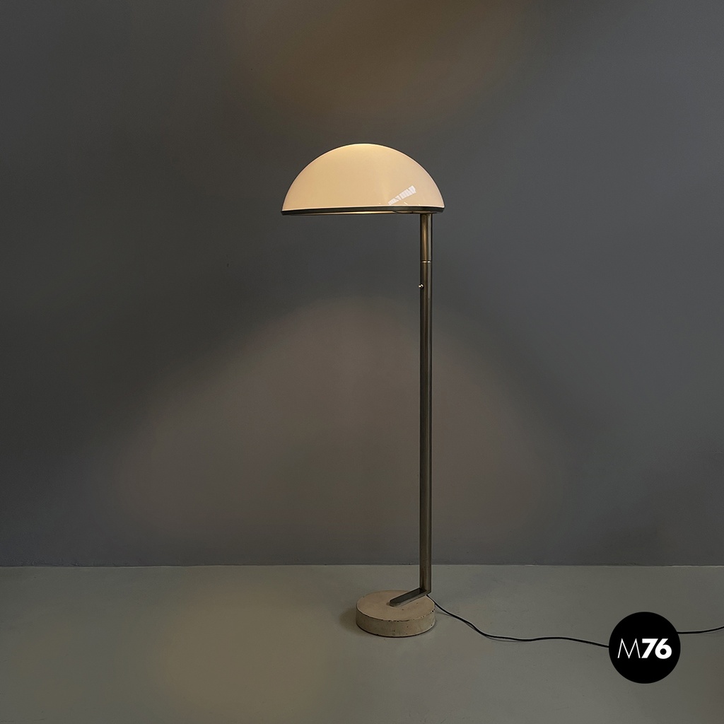 Italian space age Floor lamp in white plastic and metal by Arteluce, 1970s