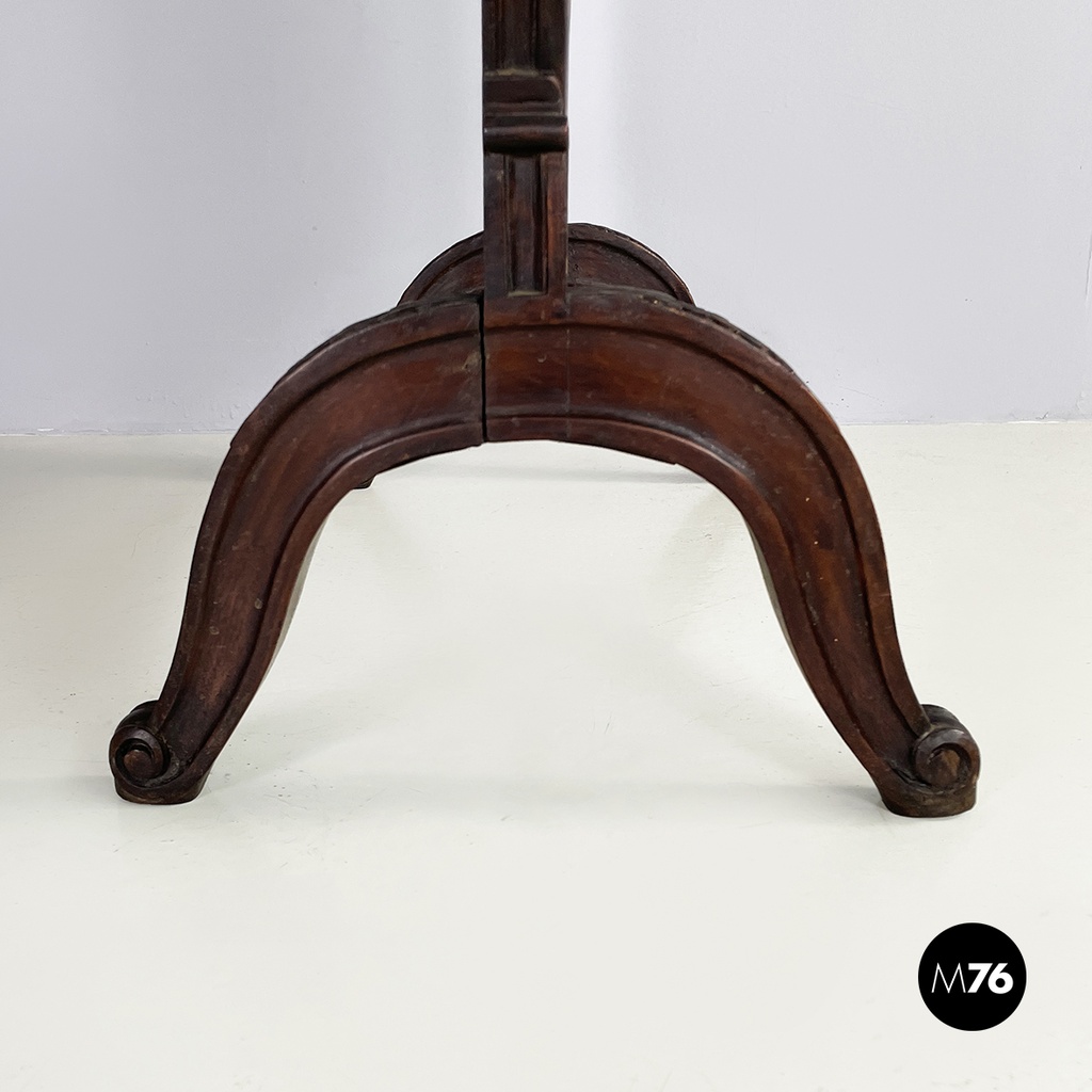 Italian mid-century Fire screen in crafted wood with floral decorations, 1940s