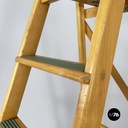 Italian mid-century modern wooden staircase by Fabbrica Scale Alberti, 1960s