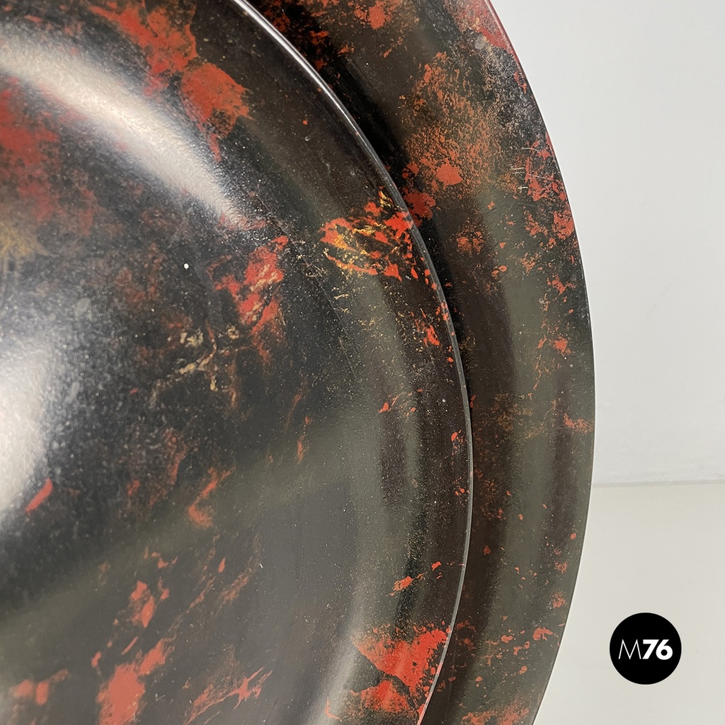 Netherlands Black and red bakelite speaker by Louis Kalff for Philips, 1930s