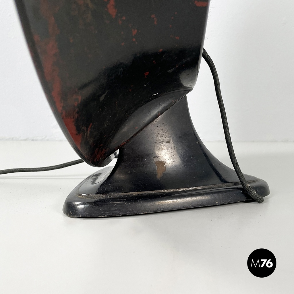 Netherlands Black and red bakelite speaker by Louis Kalff for Philips, 1930s