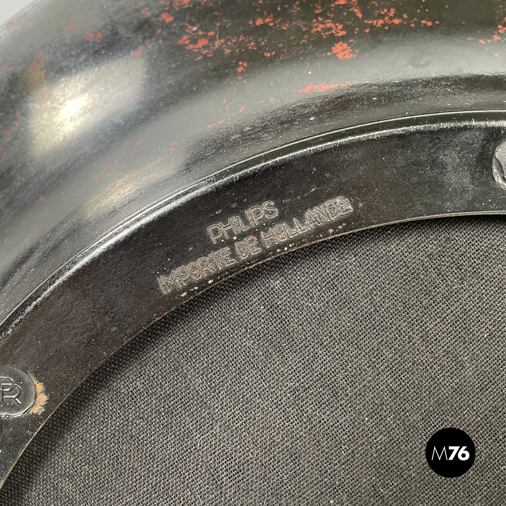 Netherlands Black and red bakelite speaker by Louis Kalff for Philips, 1930s