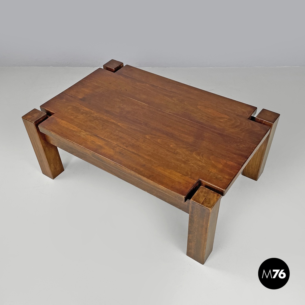 Italian modern wooden coffee table with geometric lines and squared legs, 1970s