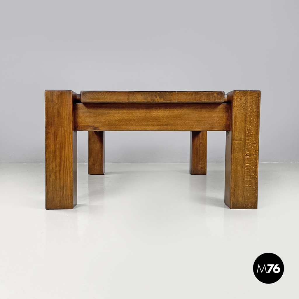 Italian modern wooden coffee table with geometric lines and squared legs, 1970s