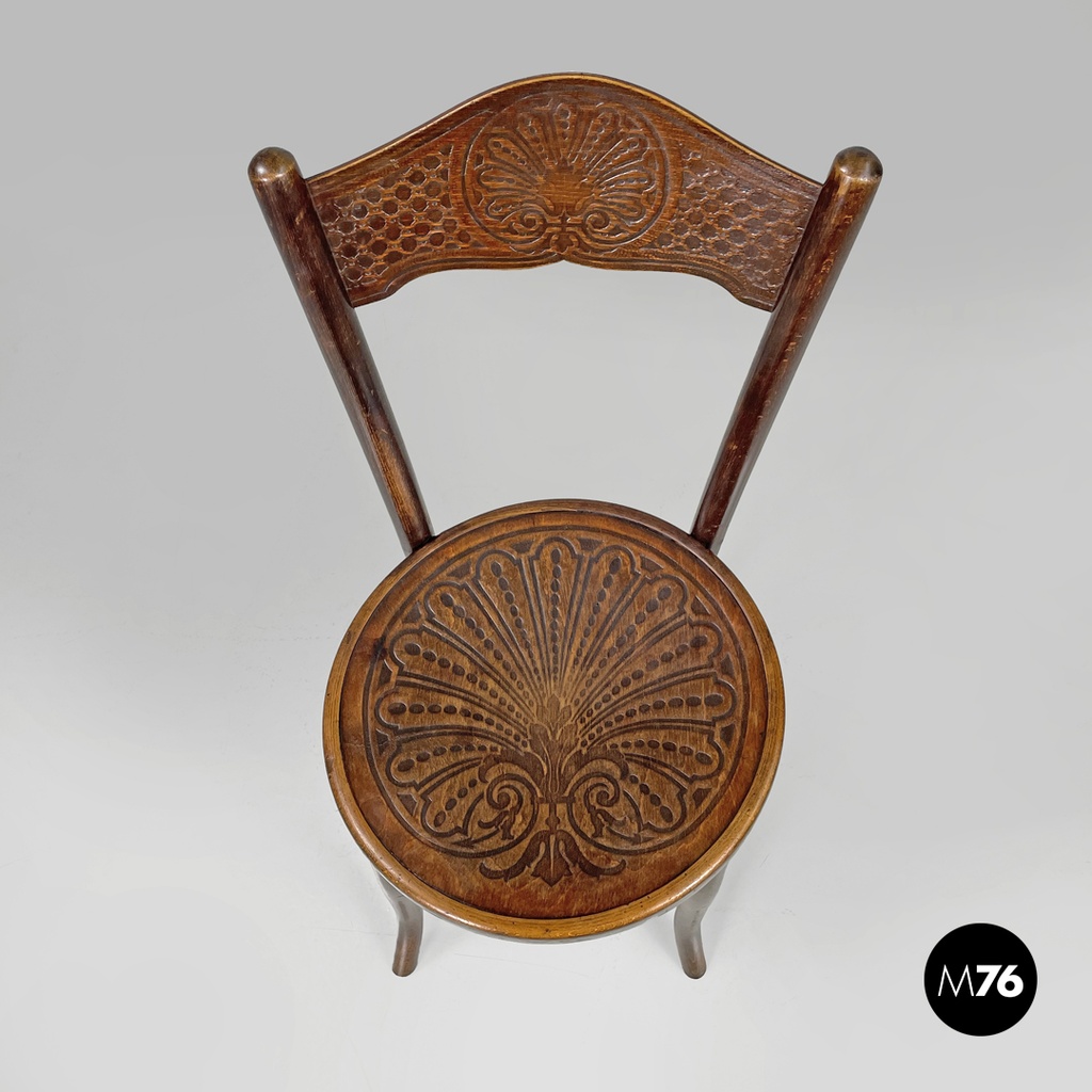 Austrian antique Mundus wooden chairs with elegant round decoration, early 1900s