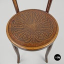 Austrian antique Mundus wooden chairs with elegant round decoration, early 1900s