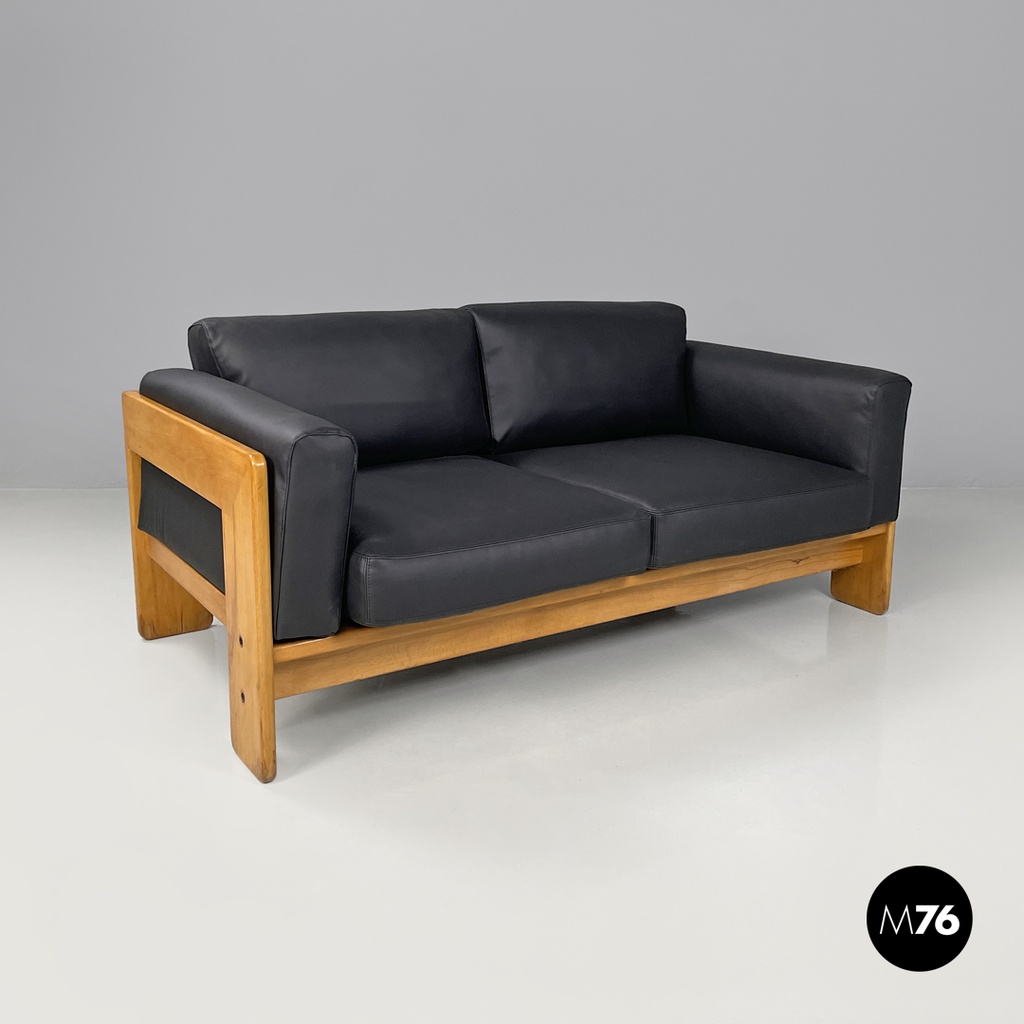 Italian mid-century modern black faux leather sofa Bastiano Scarpa Gavina 1960s