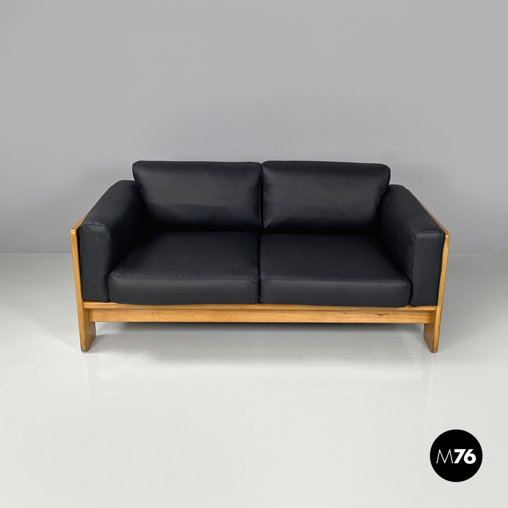 Italian mid-century modern black faux leather sofa Bastiano Scarpa Gavina 1960s