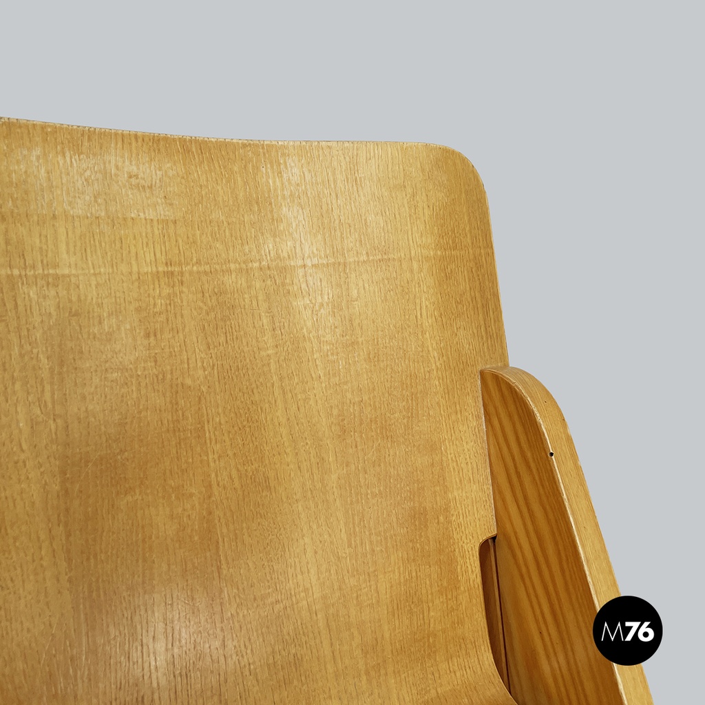 Italian modern Light wood Chairs Peota by Gigi Sabadin, 1970s