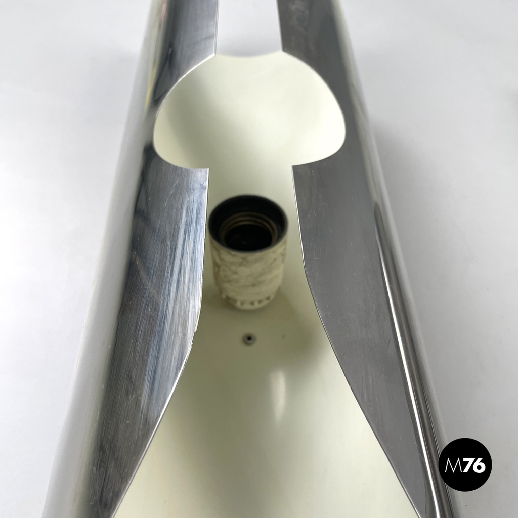 Italian modern chromed metal and white cylindrical wall lamps, 1970s