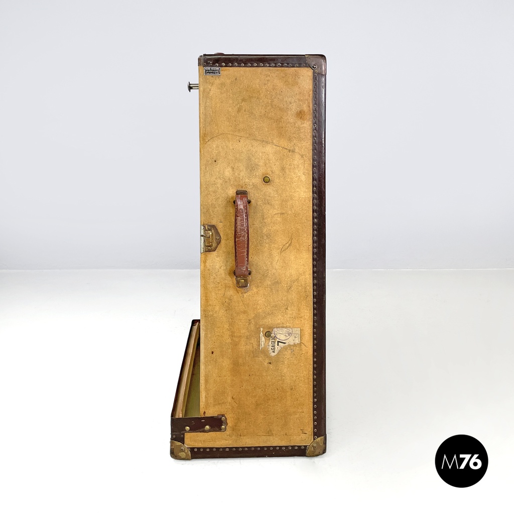 Italian early 1900s brown leather cardboard travel trunk with key, early 1900s