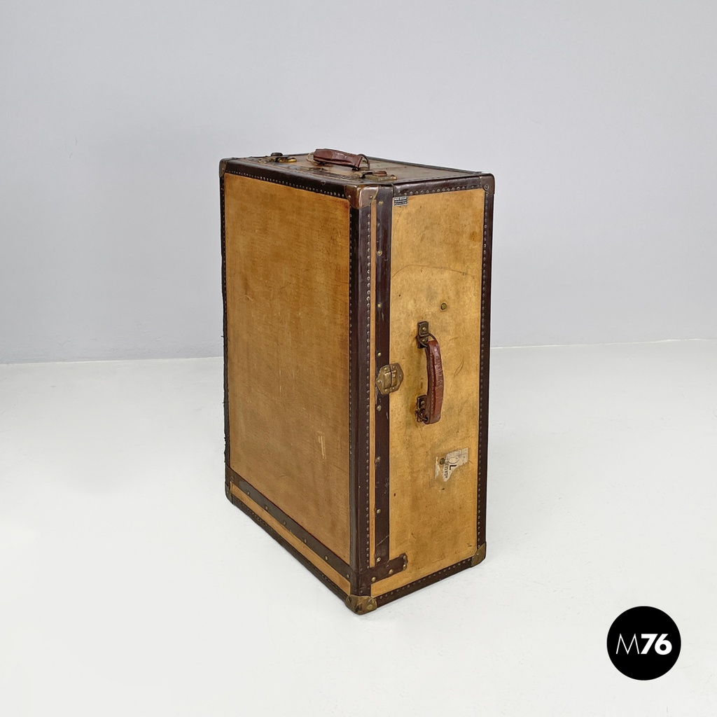 Italian early 1900s brown leather cardboard travel trunk with key, early 1900s