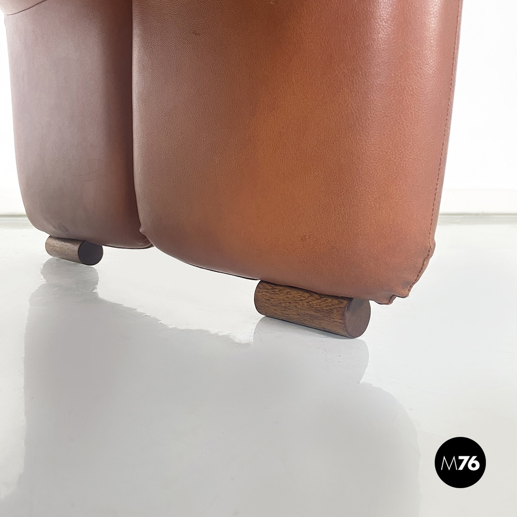 Italian modern brown leather Coronado poufs by Afra Tobia Scarpa for B&B, 1970s