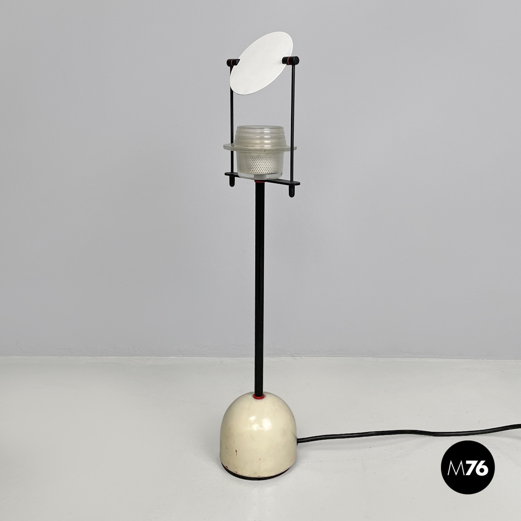 Italian modern black and white metal table lamp with directional light, 1980s