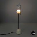 Italian modern black and white metal table lamp with directional light, 1980s