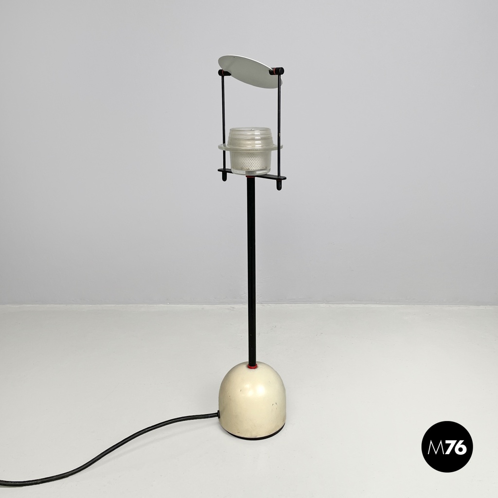 Italian modern black and white metal table lamp with directional light, 1980s