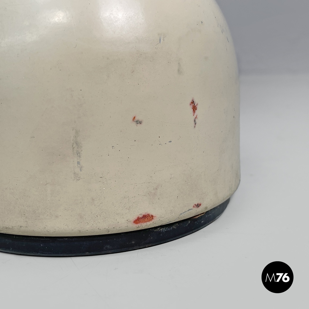 Italian modern black and white metal table lamp with directional light, 1980s