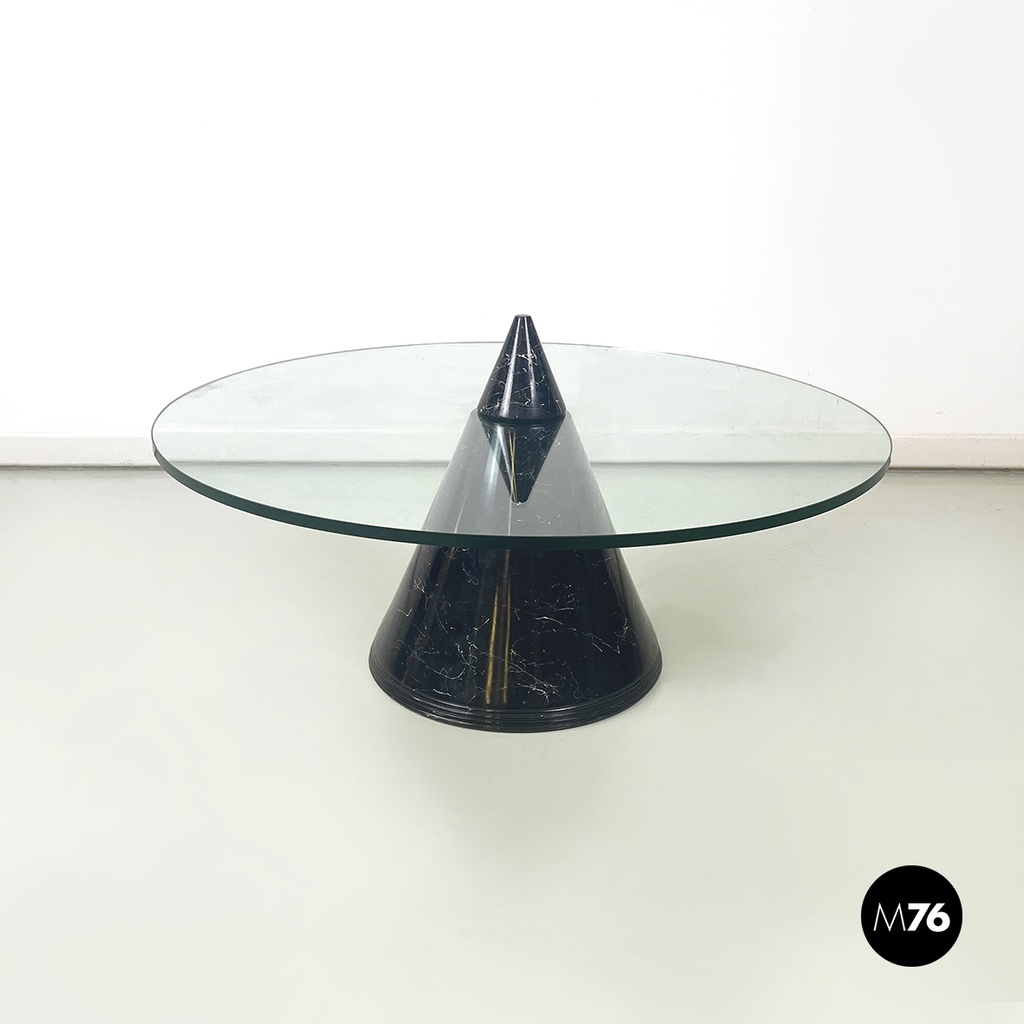 Italian modern round coffe table in glass with black marble conical base, 1980s
