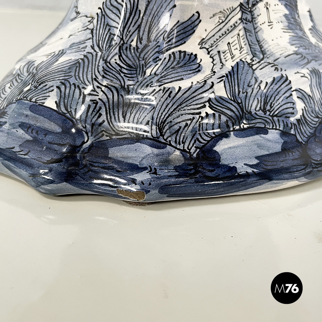 Italian mid-century modern Vase in white and blue ceramic, 1900-1950s